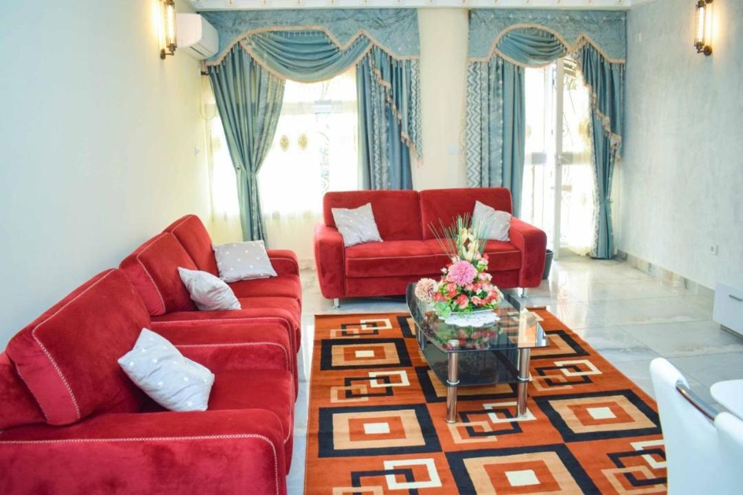 Residence Ambassa Etienne & Therese Yaounde Ngoại thất bức ảnh
